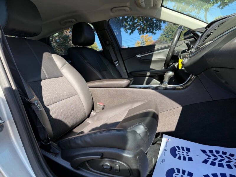 2017 Chevrolet Impala LT