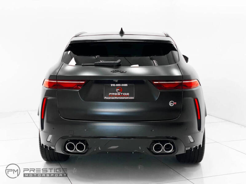 2022 Jaguar F-PACE SVR