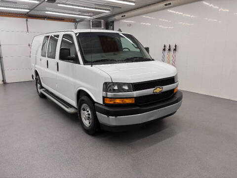 2023 Chevrolet Express 2500