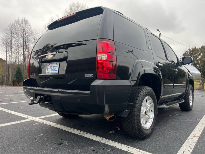 2008 Chevrolet Tahoe LS photo 6