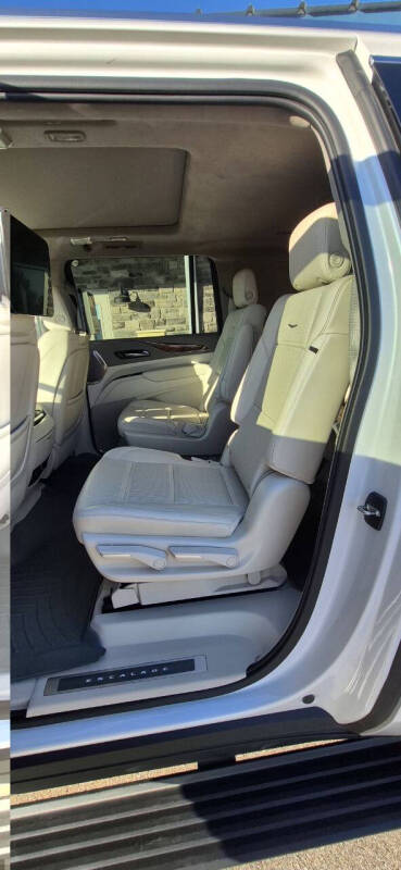 2021 Cadillac Escalade ESV Premium Luxury Platinum