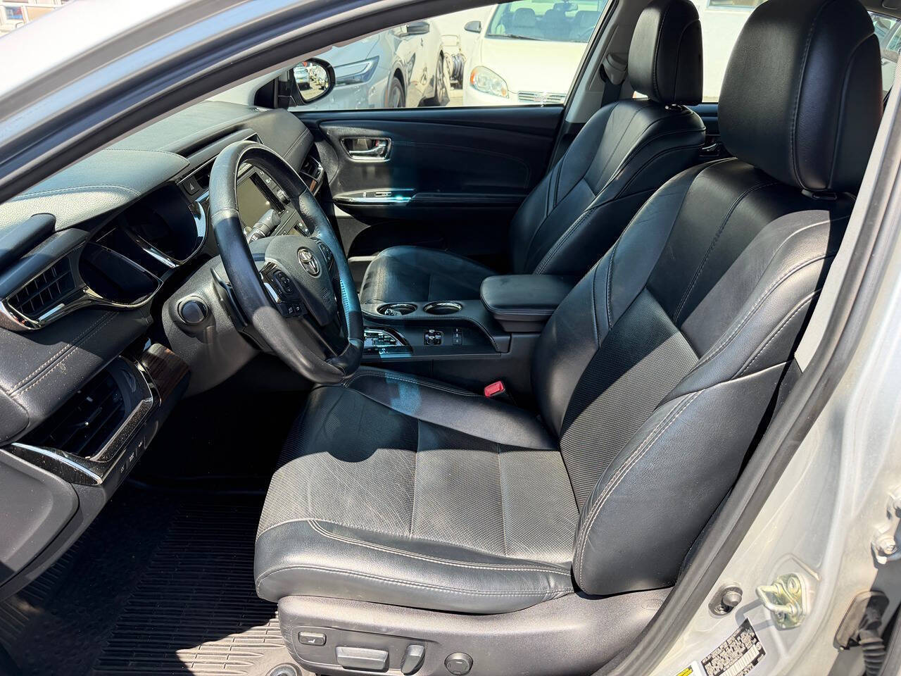 2013 Toyota Avalon 4