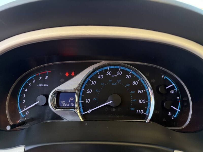 2013 Toyota Sienna XLE 8-Passenger