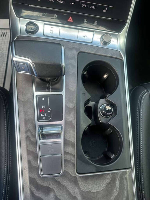 2024 Audi A6 quattro Premium Plus 55 TFSI