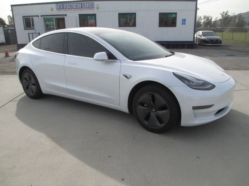 2019 Tesla Model 3 Base photo 3