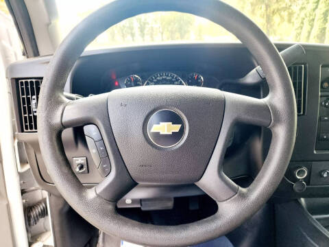 2018 Chevrolet Express LT 2500