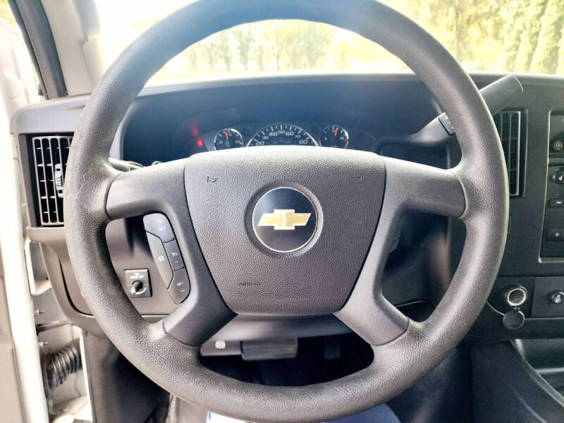 2018 Chevrolet Express LT 2500