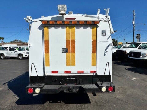 2012 Chevrolet Silverado 3500HD CC
