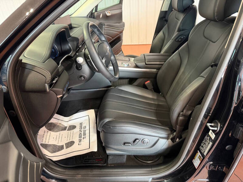 2023 Genesis GV80 2.5T