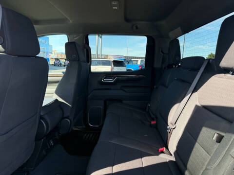 2024 GMC Sierra 1500 Elevation Standard