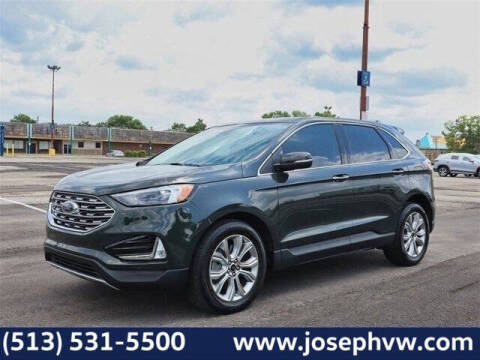 2024 Ford Edge Titanium