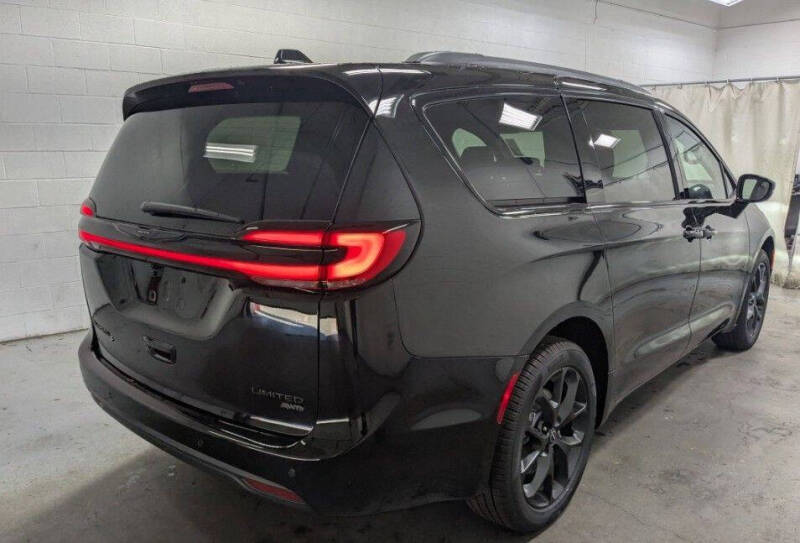 2026 Chrysler Pacifica Limited