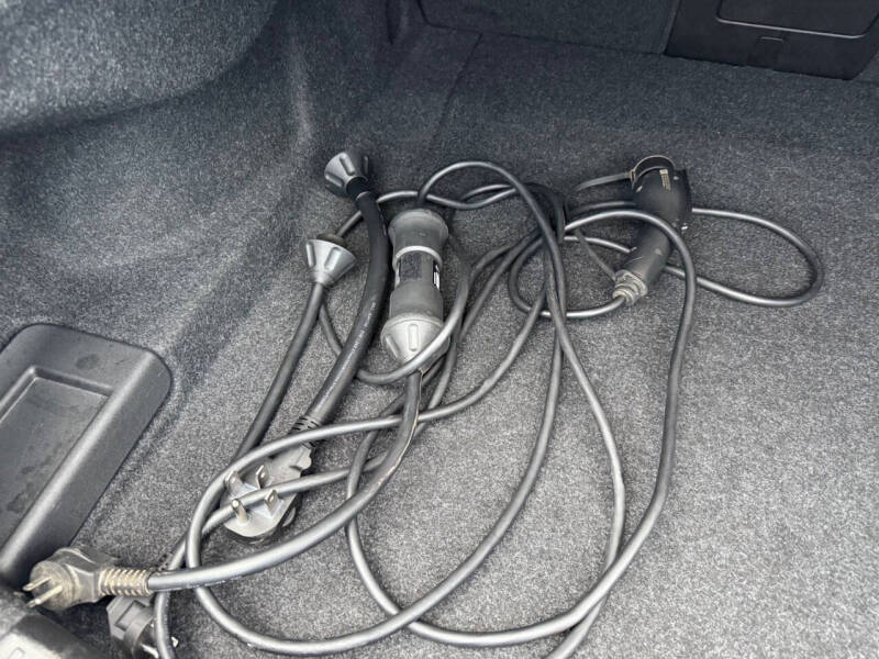 2022 Volvo S60 Recharge T8 R-Design Expression