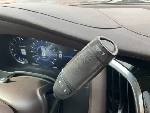 2017 Cadillac Escalade ESV Premium Luxury