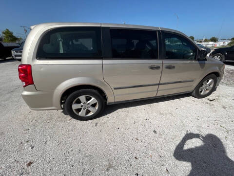 2014 Dodge Grand Caravan SE