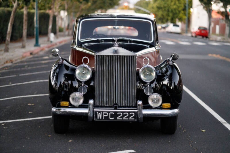 1954 Rolls-Royce Silver Dawn