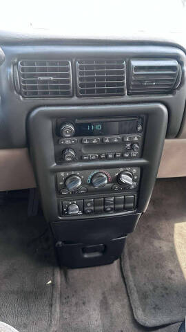 2005 Chevrolet Venture LS