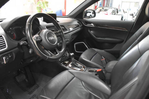 2015 Audi Q3 2.0T quattro Prestige