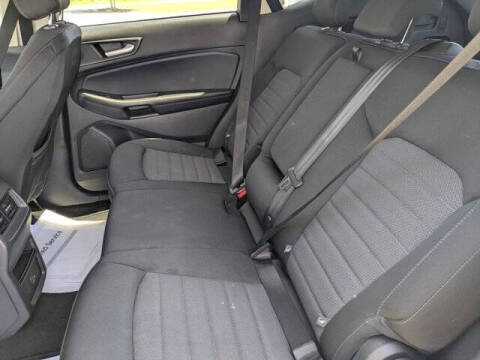 2021 Ford Edge SE