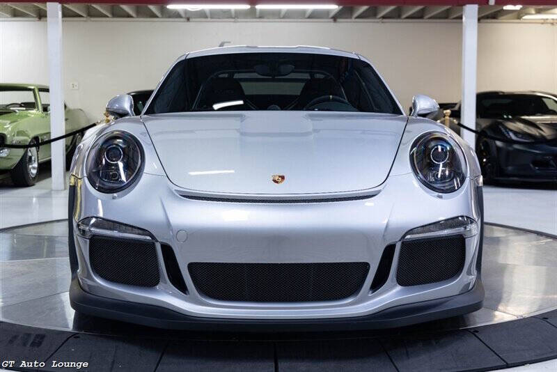 2016 Porsche 911 2