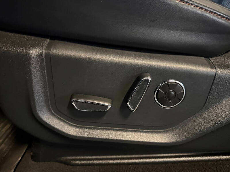 2022 Ford F-350 Super Duty Platinum