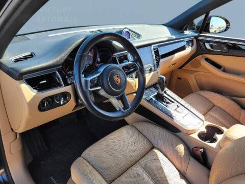 2017 Porsche Macan S