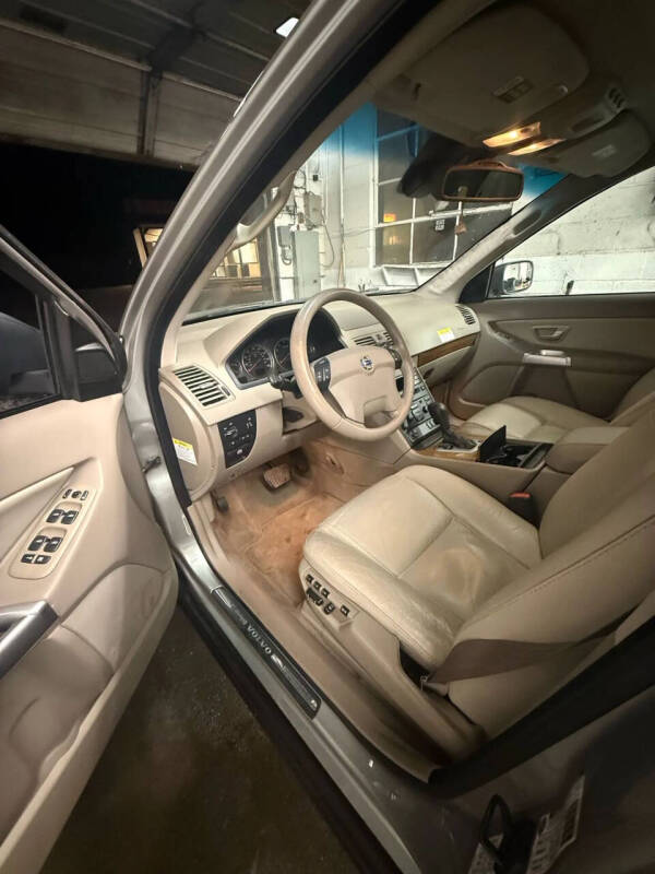 2005 Volvo XC90 2.5T