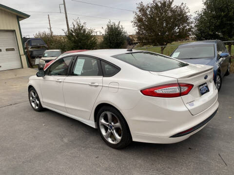 2013 Ford Fusion SE