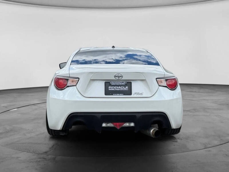 2013 Scion FR-S