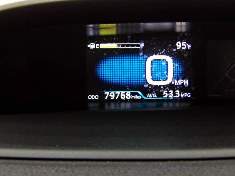 2020 Toyota Prius LE