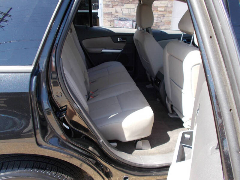 2013 Ford Edge SE