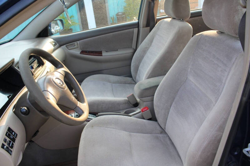 2005 Toyota Corolla CE