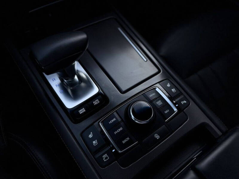 2018 Genesis G80