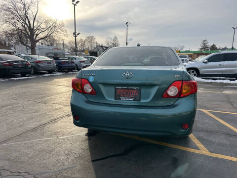 2010 Toyota Corolla LE