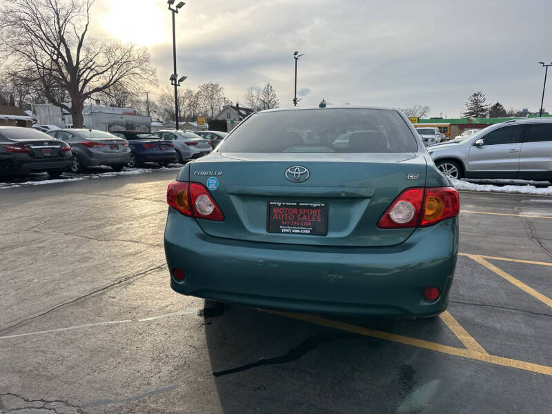 2010 Toyota Corolla LE