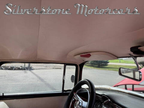 1956 Pontiac Chieftain