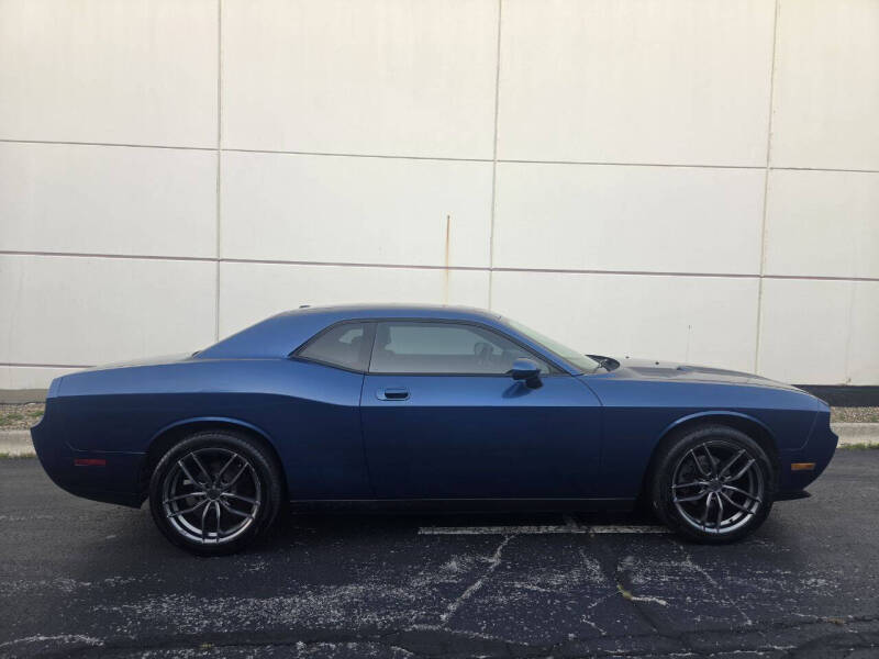 2009 Dodge Challenger SE