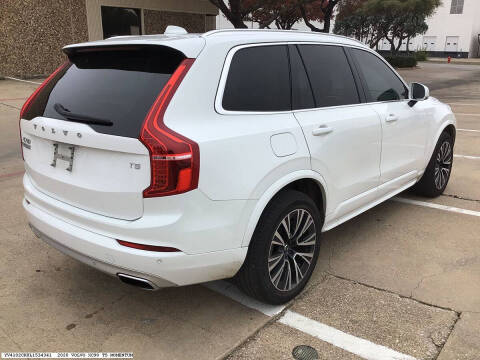 2020 Volvo XC90 T5 Momentum