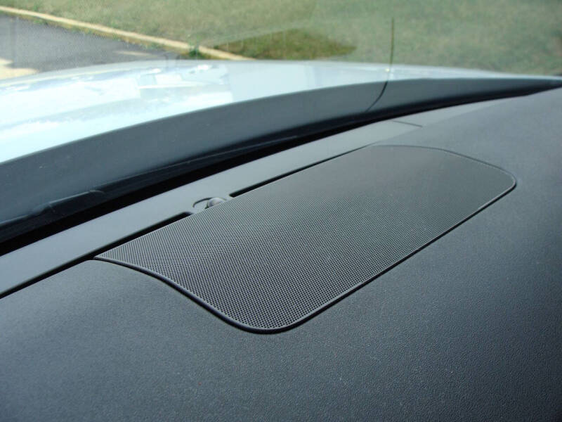 2020 Land Rover Discovery Landmark Edition