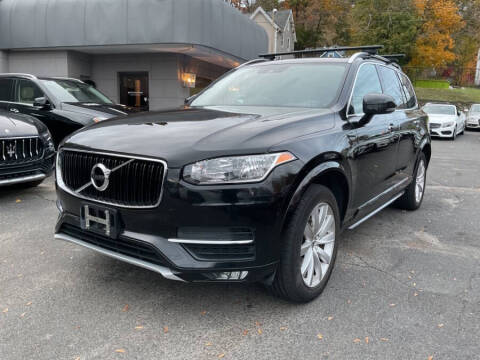 2016 Volvo XC90 T6 Momentum