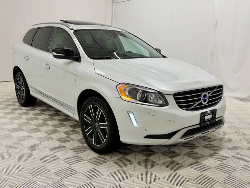 2017 Volvo XC60 T6 Dynamic