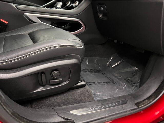 2024 Jaguar F-PACE P250 R-Dynamic S