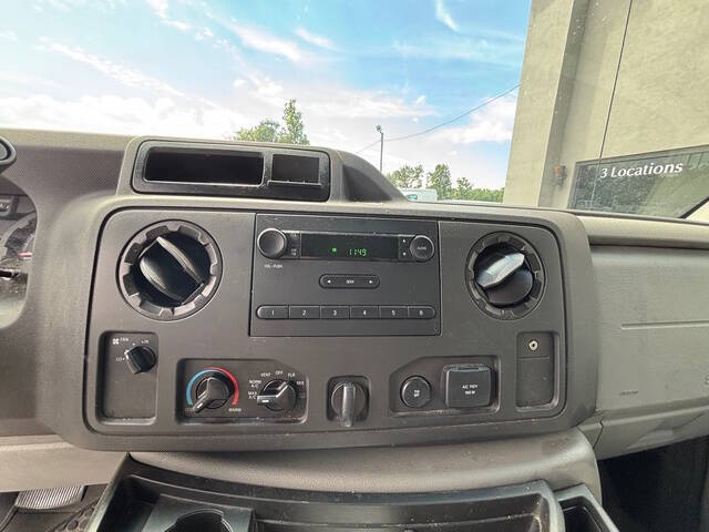 2014 Ford E-Series E-250