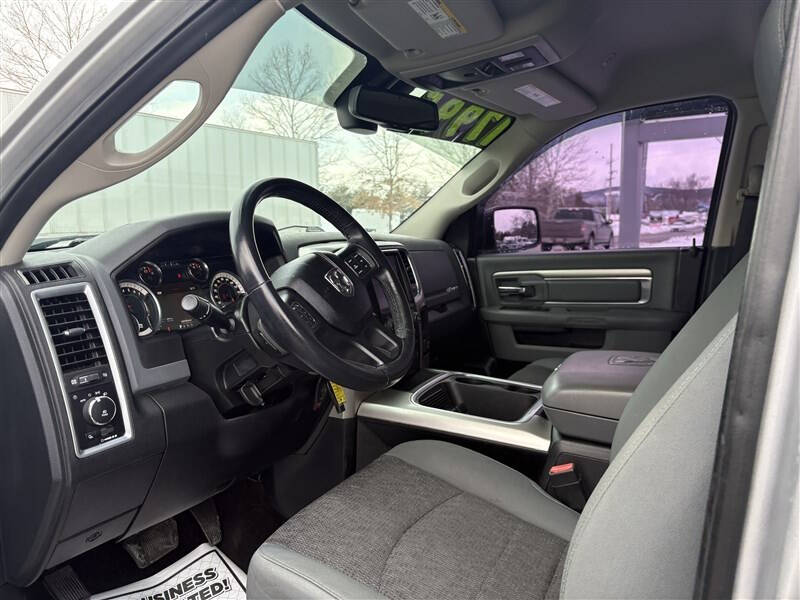 2017 RAM 1500 SLT