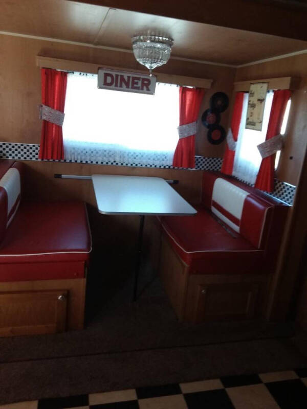 2018 Riverside 290rl Retro