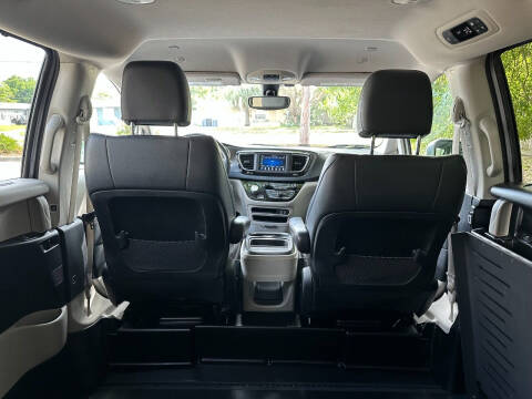 2020 Chrysler Pacifica Launch Edition