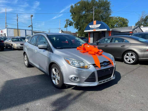 2012 Ford Focus for sale at OTOCITY in Totowa NJ