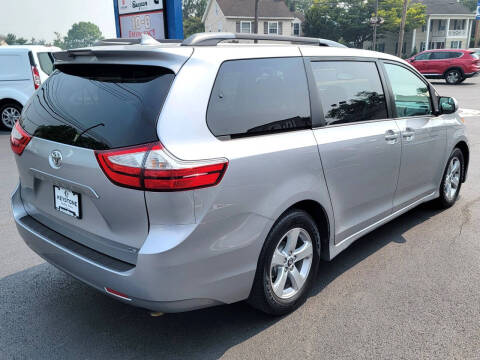 2018 Toyota Sienna