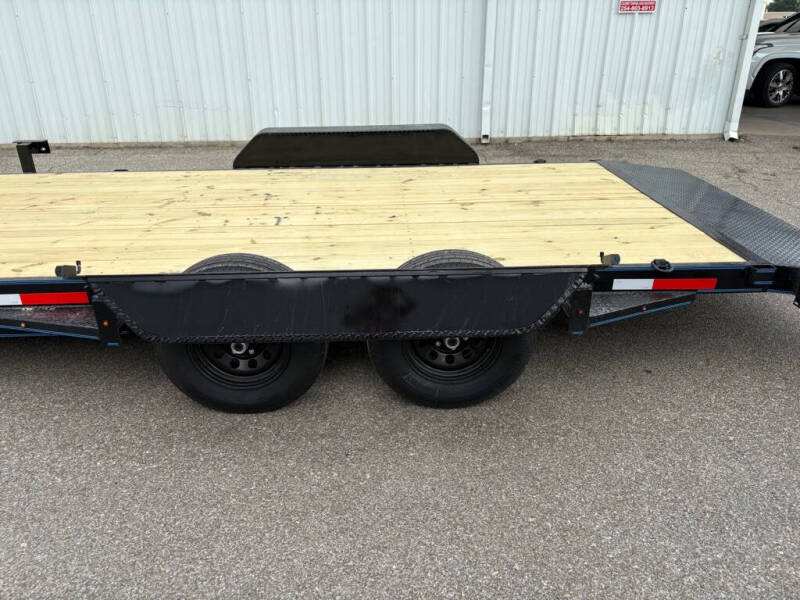 2025 BELLWETHER 7X20