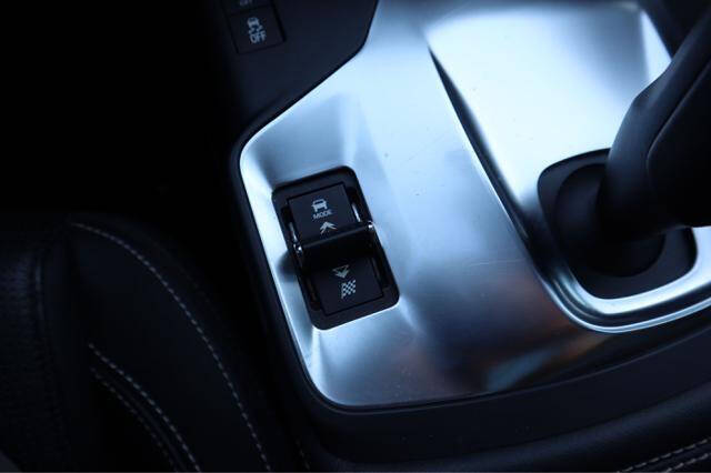 2018 Jaguar E-PACE P300 R-Dynamic S